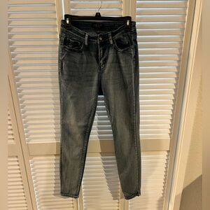 Judy Blue Dark Wash Skinny Jeans
